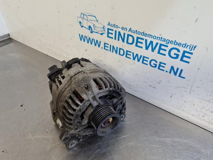 Gebruikte Dynamo Seat Ibiza IV (6J5) 1.6 16V Prijs € 40,00 Margeregeling aangeboden door Auto- en demontagebedrijf Eindewege