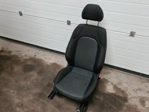 Gebruikte Stoel rechts Seat Ibiza IV (6J5) 1.6 16V Prijs € 75,00 Margeregeling aangeboden door Auto- en demontagebedrijf Eindewege