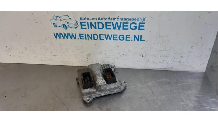 Gebruikte Computer Motormanagement Opel Zafira (M75) 2.2 16V Direct Ecotec Prijs € 138,50 Margeregeling aangeboden door Auto- en demontagebedrijf Eindewege