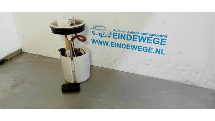 Gebruikte Brandstofpomp Elektrisch Seat Ibiza IV SC (6J1) 1.4 16V Prijs € 30,00 Margeregeling aangeboden door Auto- en demontagebedrijf Eindewege