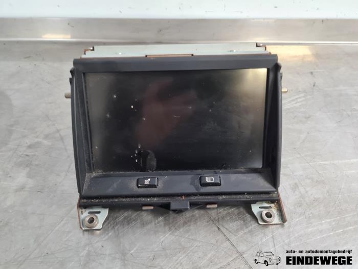 Gebruikte Display Interieur Landrover Discovery III (LAA/TAA) 2.7 TD V6 Prijs € 105,00 Margeregeling aangeboden door Auto- en demontagebedrijf Eindewege