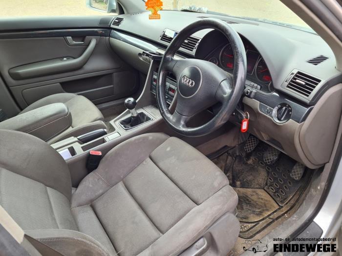 Airbag Set+Module van een Audi A4 Avant (B6) 1.9 TDI PDE 130 2002