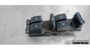 Gebruikte Combischakelaar ramen Volkswagen Golf IV (1J1) 1.4 16V Prijs € 15,00 Margeregeling aangeboden door Auto- en demontagebedrijf Eindewege