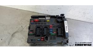 Gebruikte Zekeringkast Peugeot 307 (3A/C/D) 1.6 16V Prijs € 45,00 Margeregeling aangeboden door Auto- en demontagebedrijf Eindewege