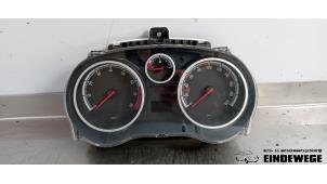 Gebruikte Cockpit Opel Corsa D 1.2 16V Prijs € 70,00 Margeregeling aangeboden door Auto- en demontagebedrijf Eindewege