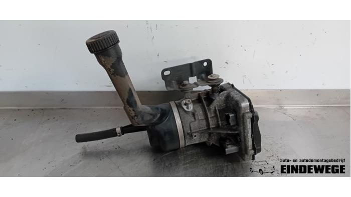 Gebruikte Pomp Servo Peugeot Partner (GC/GF/GG/GJ/GK) 1.6 HDI 90 16V Prijs € 105,00 Margeregeling aangeboden door Auto- en demontagebedrijf Eindewege