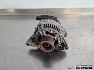 Gebruikte Dynamo Nissan Micra (K11) 1.0 L,LX 16V Prijs € 30,00 Margeregeling aangeboden door Auto- en demontagebedrijf Eindewege