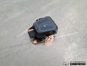 Gebruikte Regensensor Jaguar F-Pace 2.0 Turbo 16V AWD Prijs € 52,50 Margeregeling aangeboden door Auto- en demontagebedrijf Eindewege