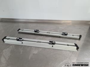 Gebruikte Bagagerek Jaguar F-Pace 2.0 Turbo 16V AWD Prijs € 157,50 Margeregeling aangeboden door Auto- en demontagebedrijf Eindewege