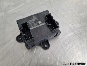 Gebruikte Centrale Deurvergrendelings Module Jaguar F-Pace 2.0 Turbo 16V AWD Prijs € 28,50 Margeregeling aangeboden door Auto- en demontagebedrijf Eindewege