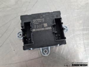 Gebruikte Centrale Deurvergrendelings Module Jaguar F-Pace 2.0 Turbo 16V AWD Prijs € 28,50 Margeregeling aangeboden door Auto- en demontagebedrijf Eindewege