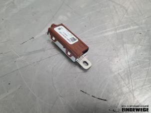 Gebruikte Antenne Versterker Jaguar F-Pace 2.0 Turbo 16V AWD Prijs € 15,00 Margeregeling aangeboden door Auto- en demontagebedrijf Eindewege