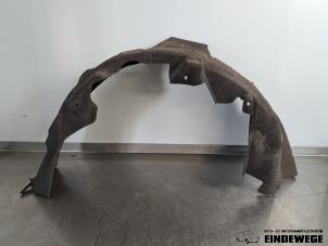 Gebruikte Slijkweerder Jaguar F-Pace 2.0 Turbo 16V AWD Prijs € 52,50 Margeregeling aangeboden door Auto- en demontagebedrijf Eindewege