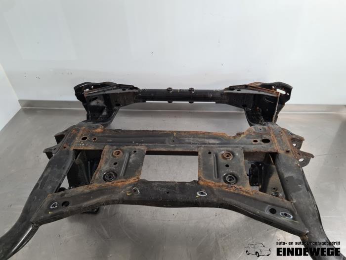 Subframe van een Jaguar F-Pace 2.0 Turbo 16V AWD 2017