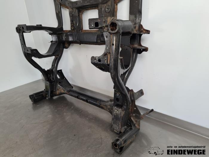 Subframe van een Jaguar F-Pace 2.0 Turbo 16V AWD 2017