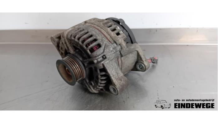 Gebruikte Dynamo Opel Zafira (F75) 1.8 16V Prijs € 35,00 Margeregeling aangeboden door Auto- en demontagebedrijf Eindewege
