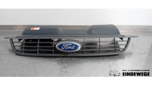Gebruikte Grille Ford Focus 2 Wagon 1.6 TDCi 16V 110 Prijs € 25,00 Margeregeling aangeboden door Auto- en demontagebedrijf Eindewege