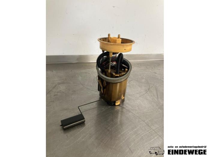 Gebruikte Tank element Pomp Volkswagen Fox (5Z) 1.4 TDI Prijs € 30,00 Margeregeling aangeboden door Auto- en demontagebedrijf Eindewege