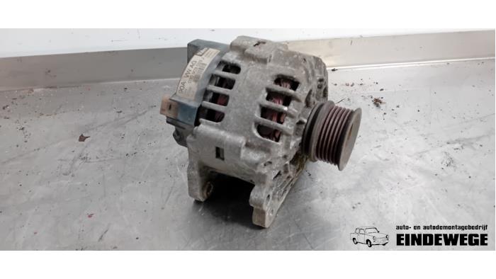Gebruikte Alternator Skoda Octavia Combi (1U5) 1.6 Prijs € 35,00 Margeregeling aangeboden door Auto- en demontagebedrijf Eindewege