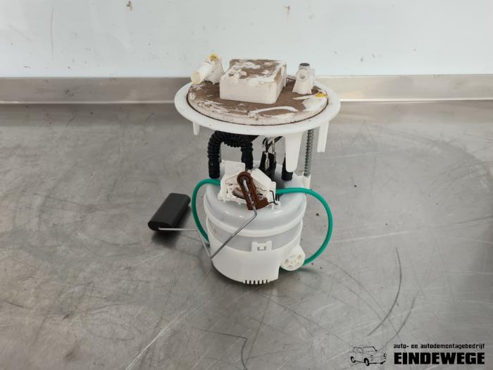 Gebruikte Tank element Pomp Opel Corsa F (UB/UH/UP) 1.2 12V 75 Prijs € 96,80 Inclusief btw aangeboden door Auto- en demontagebedrijf Eindewege