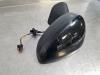 Buitenspiegel links van een Opel Crossland (X) 1.2 Turbo 12V Euro 6 2017