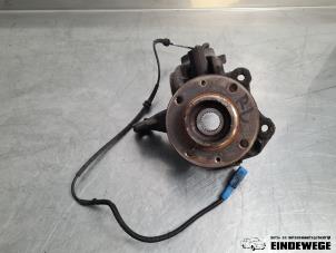 Gebruikte Asschenkel rechts-voor Opel Crossland (X) 1.2 Turbo 12V Euro 6 Prijs € 78,50 Margeregeling aangeboden door Auto- en demontagebedrijf Eindewege