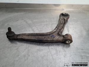 Gebruikte Triangel rechts-voor Ford Ka II 1.2 Prijs € 25,00 Margeregeling aangeboden door Auto- en demontagebedrijf Eindewege