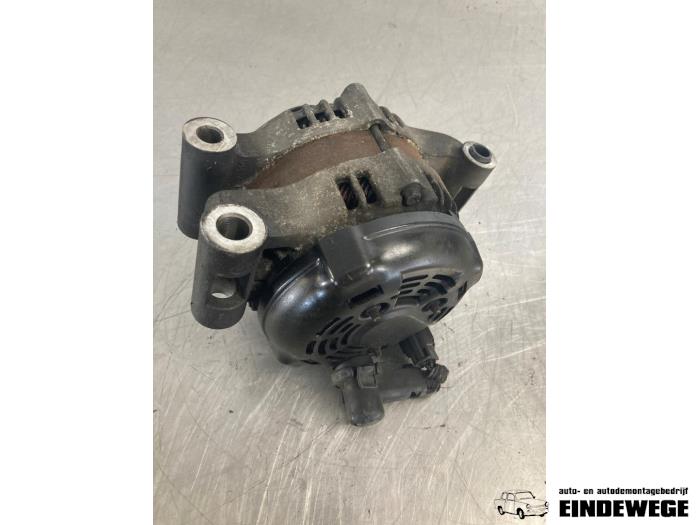 Gebruikte Dynamo Chrysler 300 C 3.5 V6 24V Prijs € 78,50 Margeregeling aangeboden door Auto- en demontagebedrijf Eindewege