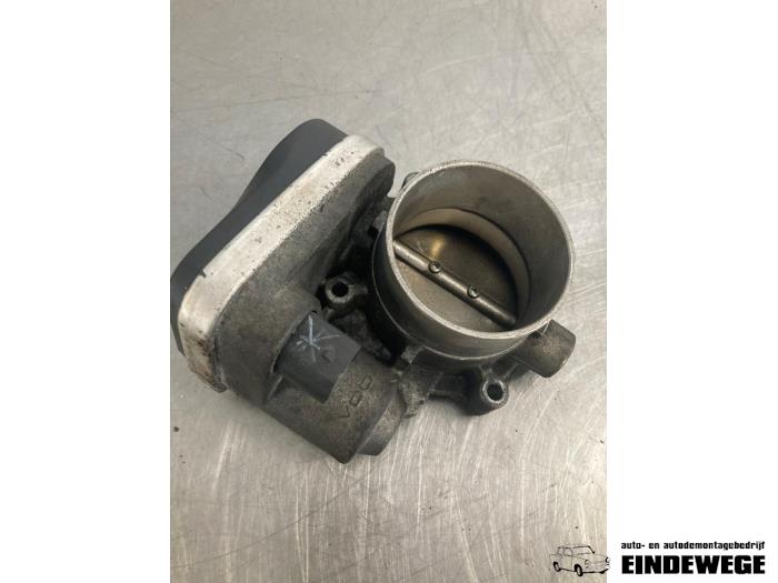 Gebruikte Gasklephuis Chrysler 300 C 3.5 V6 24V Prijs € 70,00 Margeregeling aangeboden door Auto- en demontagebedrijf Eindewege