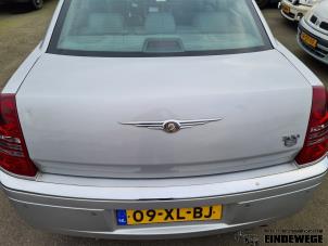 Gebruikte Achterklep Chrysler 300 C 3.5 V6 24V Prijs € 105,00 Margeregeling aangeboden door Auto- en demontagebedrijf Eindewege