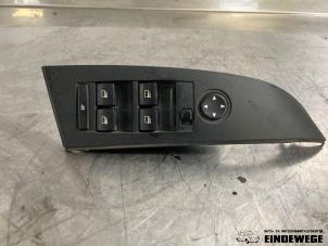 Gebruikte Combischakelaar ramen BMW 5 serie Touring (E61) 530d 24V Prijs € 20,00 Margeregeling aangeboden door Auto- en demontagebedrijf Eindewege