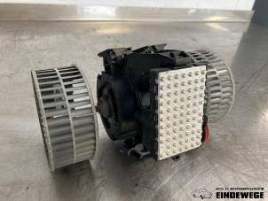 Gebruikte Aanjager BMW 5 serie Touring (E61) 530d 24V Prijs € 52,50 Margeregeling aangeboden door Auto- en demontagebedrijf Eindewege