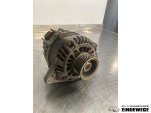 Gebruikte Dynamo Nissan Micra (K13) 1.2 12V Prijs € 48,50 Margeregeling aangeboden door Auto- en demontagebedrijf Eindewege