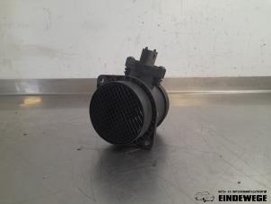 Gebruikte Luchtmassameter Volvo V70 (SW) 2.4 D5 20V Prijs € 20,00 Margeregeling aangeboden door Auto- en demontagebedrijf Eindewege