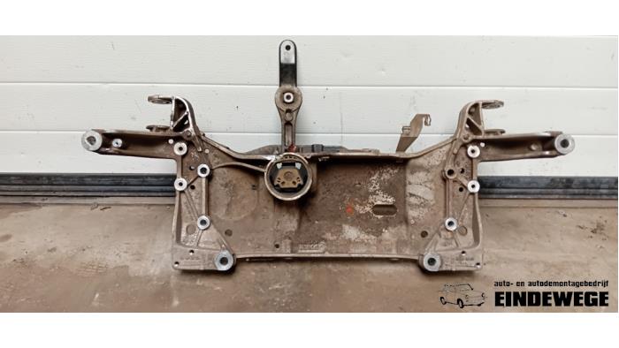 Gebruikte Subframe Volkswagen Golf Plus (5M1/1KP) 1.2 TSI Prijs € 40,00 Margeregeling aangeboden door Auto- en demontagebedrijf Eindewege