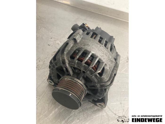 Gebruikte Dynamo Opel Grandland (X) 1.2 Turbo 12V Prijs € 52,50 Margeregeling aangeboden door Auto- en demontagebedrijf Eindewege