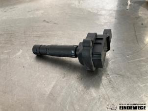 Gebruikte Bobine Mercedes C Sportcoupé (C203) 1.8 C-180K 16V Prijs € 15,00 Margeregeling aangeboden door Auto- en demontagebedrijf Eindewege