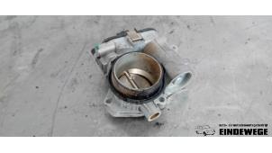 Gebruikte Gasklephuis Volkswagen Polo III (6N2) 1.4 16V 75 Prijs € 50,00 Margeregeling aangeboden door Auto- en demontagebedrijf Eindewege
