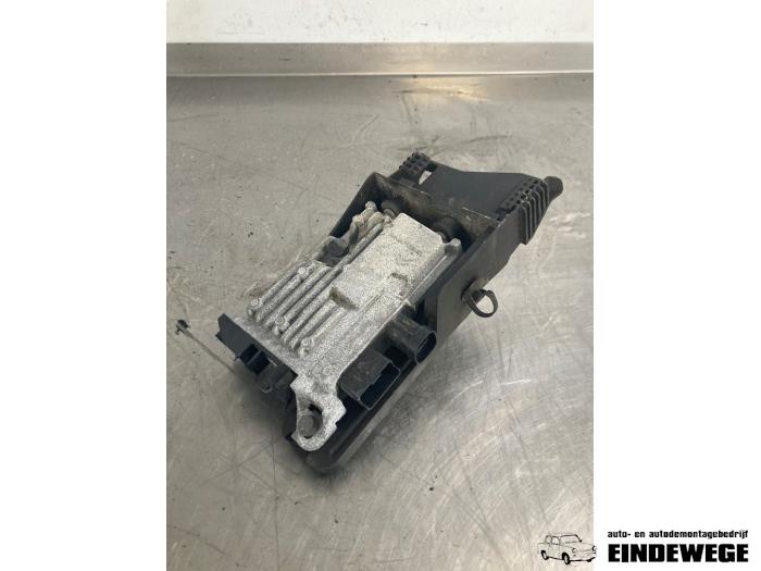 Gebruikte Start/Stop computer Opel Grandland (X) 1.2 Turbo 12V Prijs € 63,50 Margeregeling aangeboden door Auto- en demontagebedrijf Eindewege