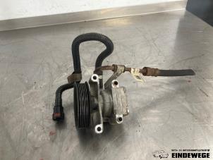 Gebruikte Pomp Servo Ford Fiesta 5 (JD/JH) 1.3 Prijs € 35,00 Margeregeling aangeboden door Auto- en demontagebedrijf Eindewege