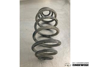 Gebruikte Schroefveer achter Opel Astra J (PC6/PD6/PE6/PF6) 1.4 16V ecoFLEX Prijs € 20,00 Margeregeling aangeboden door Auto- en demontagebedrijf Eindewege