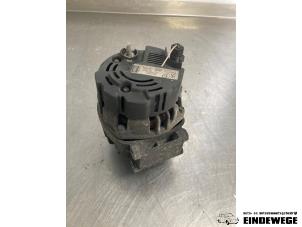 Gebruikte Alternator Renault Clio II (BB/CB) 1.4 16V Prijs € 30,00 Margeregeling aangeboden door Auto- en demontagebedrijf Eindewege