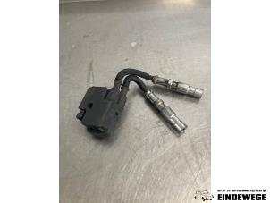 Gebruikte Bobine Mercedes CLS AMG (C219) 5.4 55 AMG V8 24V Prijs € 26,25 Margeregeling aangeboden door Auto- en demontagebedrijf Eindewege