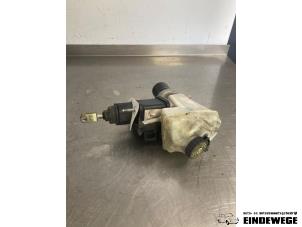 Gebruikte Hoofdremcilinder Mercedes CLS AMG (C219) 5.4 55 AMG V8 24V Prijs € 63,50 Margeregeling aangeboden door Auto- en demontagebedrijf Eindewege