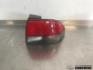 Gebruikte Achterlicht rechts Saab 9-3 I (YS3D) 2.0t 16V Ecopower Prijs € 30,00 Margeregeling aangeboden door Auto- en demontagebedrijf Eindewege