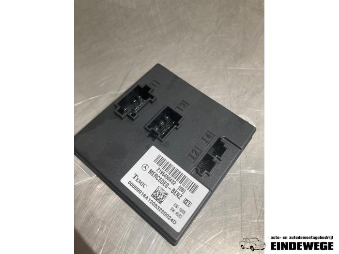 Computer Body Control van een Mercedes-AMG CLS AMG (C219) 5.4 55 AMG V8 24V 2005