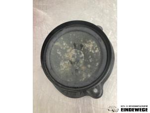 Gebruikte Speaker Mercedes CLS AMG (C219) 5.4 55 AMG V8 24V Prijs € 15,00 Margeregeling aangeboden door Auto- en demontagebedrijf Eindewege