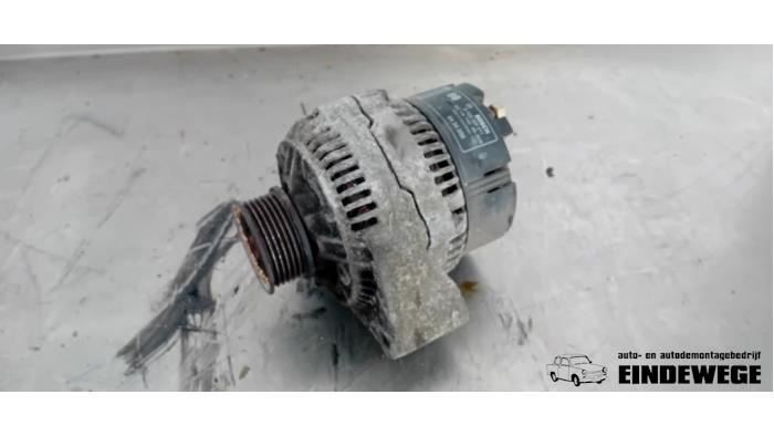 Gebruikte Dynamo Saab 9000 CS 2.3i 16V CSE Prijs € 45,00 Margeregeling aangeboden door Auto- en demontagebedrijf Eindewege