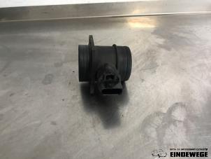 Gebruikte Luchtmassameter Volkswagen Polo IV (9N1/2/3) 1.4 TDI 70 Prijs € 20,00 Margeregeling aangeboden door Auto- en demontagebedrijf Eindewege