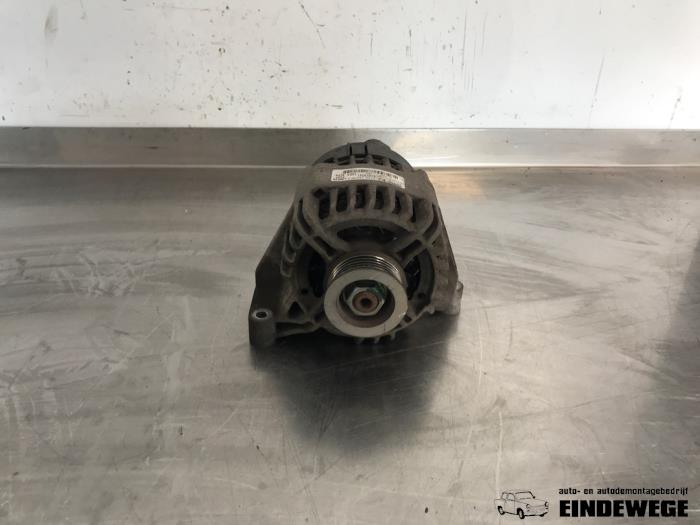 Gebruikte Dynamo Fiat 500 (312) 1.2 Prijs € 35,00 Margeregeling aangeboden door Auto- en demontagebedrijf Eindewege